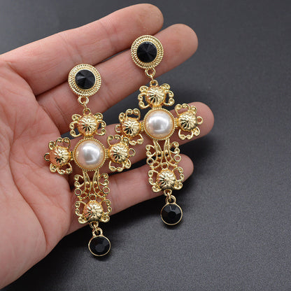 Regal Opulent Court Earrings